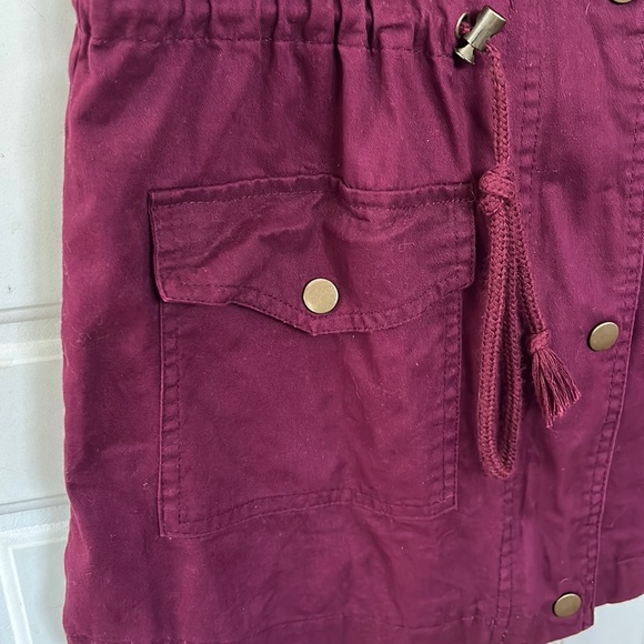 2SABLE💫Women’s Burgundy Military Drawstring Hoodie Vest - Picture 11 of 13